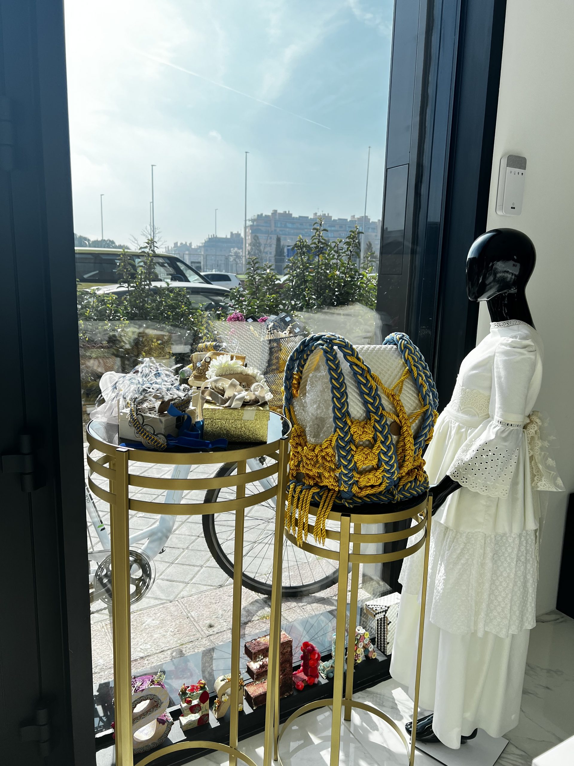 Vikileria-Revive_clases-de-costura-Madrid_atelier-de-costura_corte-y-confeccion_costura-creativa_2