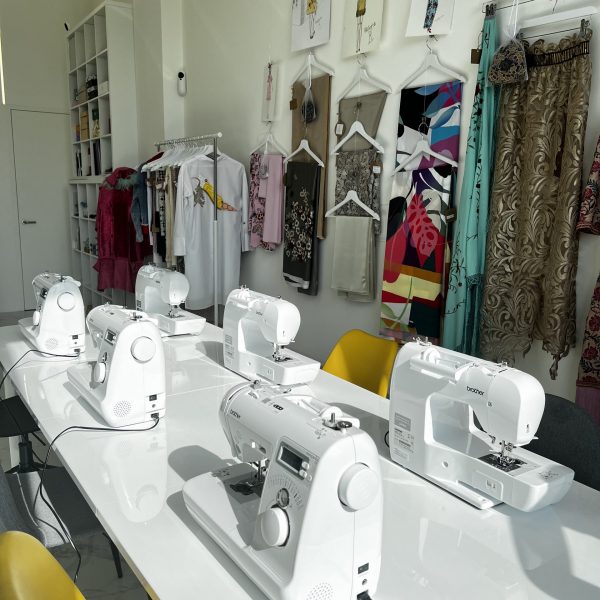 Vikileria-Revive_clases-de-costura-Madrid_atelier-de-costura_corte-y-confeccion_costura-creativa_4