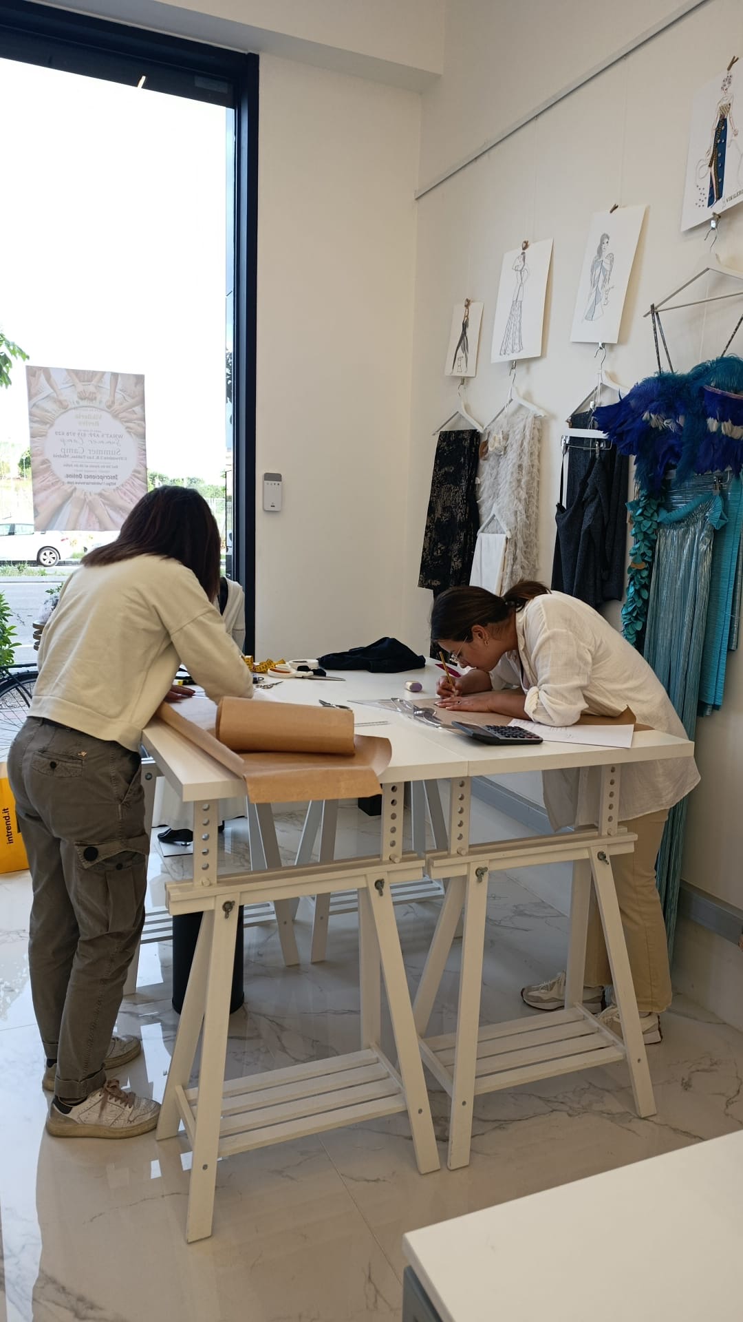 Vikileria-Revive_clases-de-costura-Madrid_atelier-de-costura_corte-y-confeccion_clases-de-costura-en-familia_2