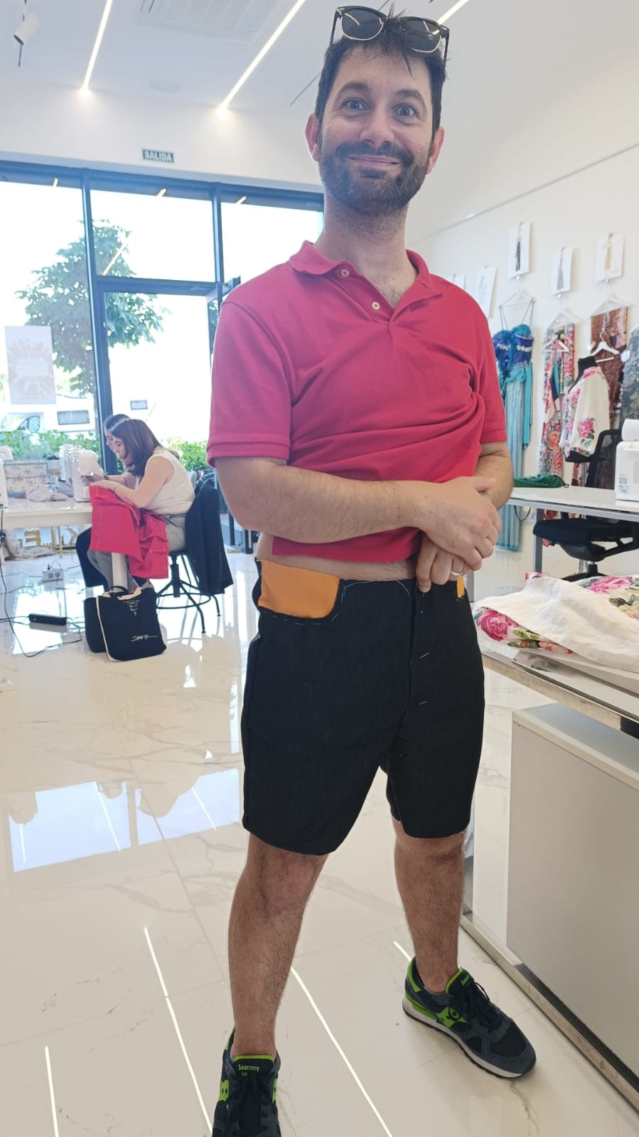 Vikileria-Revive_clases-de-costura-Madrid_atelier-de-costura_corte-y-confeccion_4