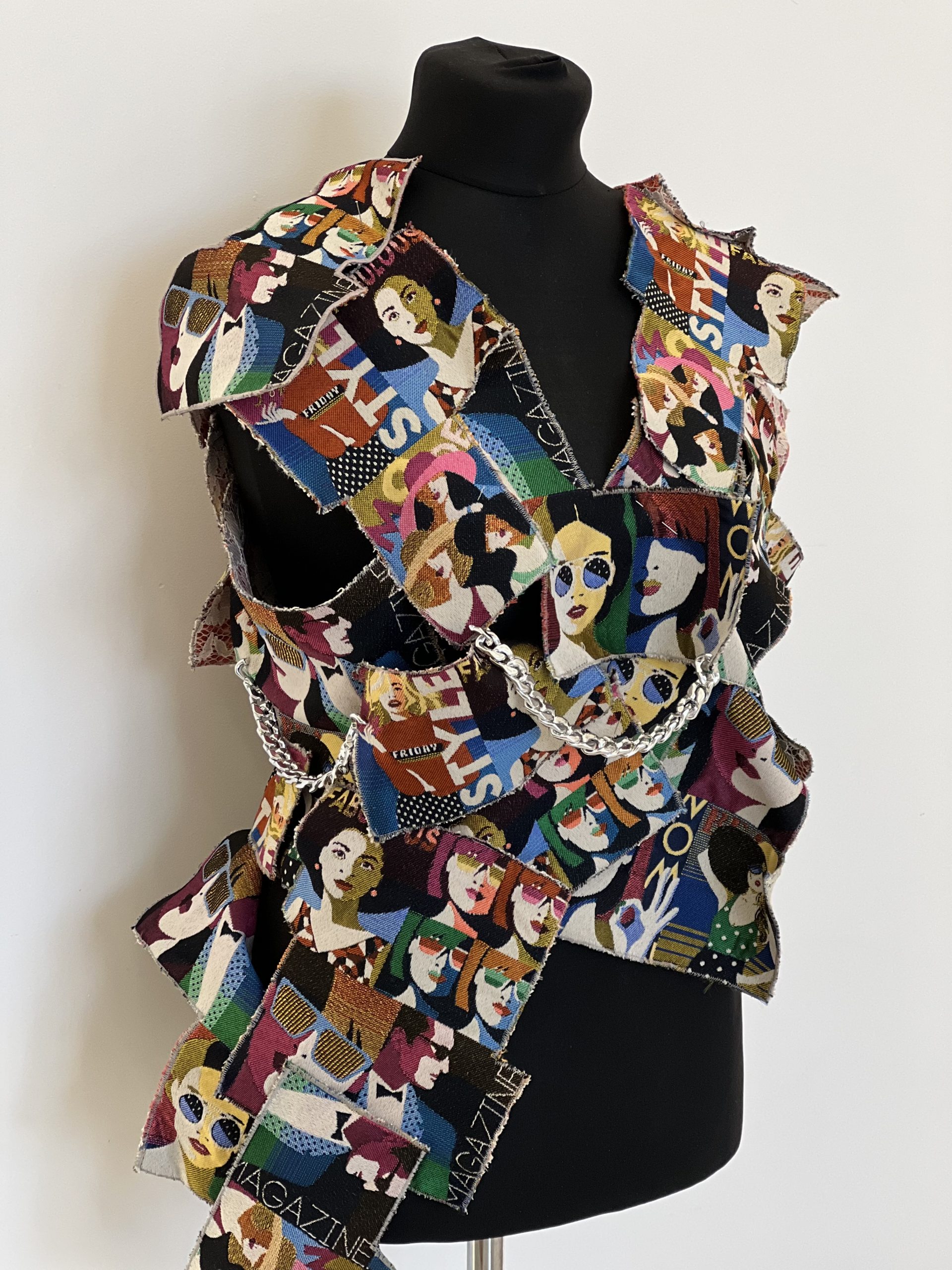 Vikileria-Revive_clases-de-costura-Madrid_atelier-de-costura_corte-y-confeccion_historias-de-aguja_costura-creativa_Vikileria-Lab